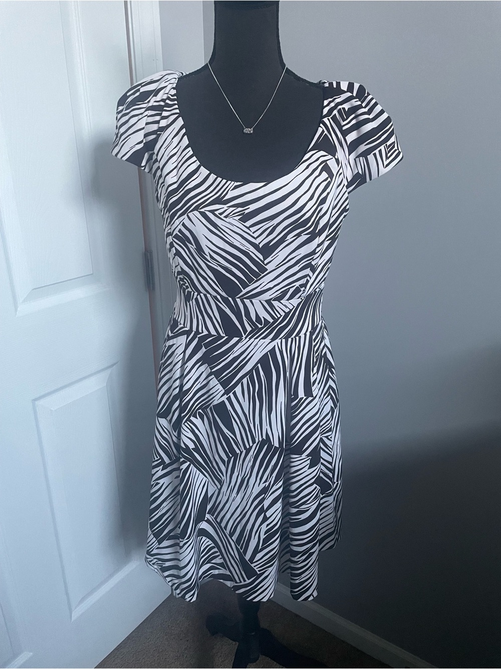Tiana B. Brown & White Patterned Dress